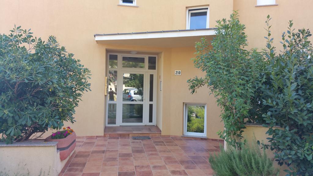 Apartment Irena Premantura Esterno foto